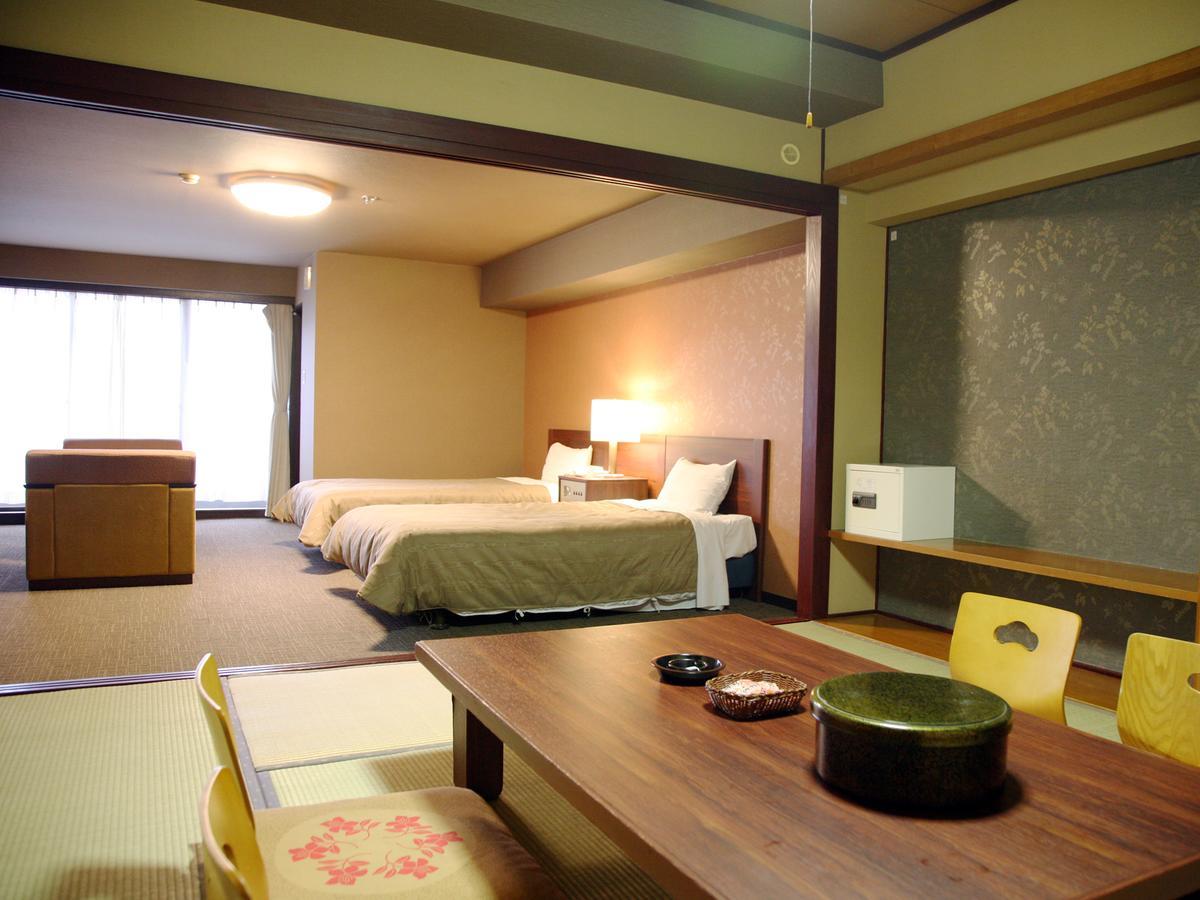 Hotel Kirishima Castle Exteriör bild